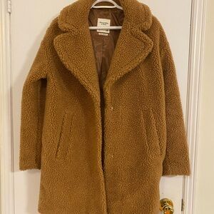 Abercrombie & Fitch Teddy Coat in Camel Brown
